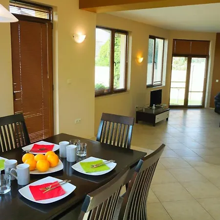 ваня - Vania 빌라