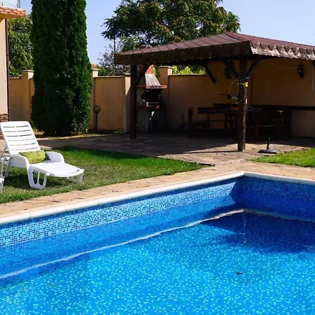 ваня - Vania Villa Bŭlgarevo